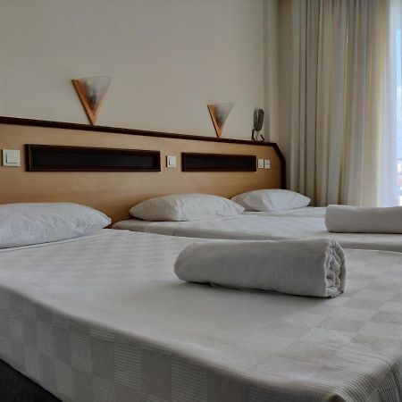 Side Oezguerhan Hotel Esterno foto