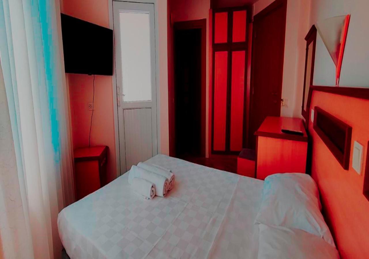 Side Oezguerhan Hotel Esterno foto
